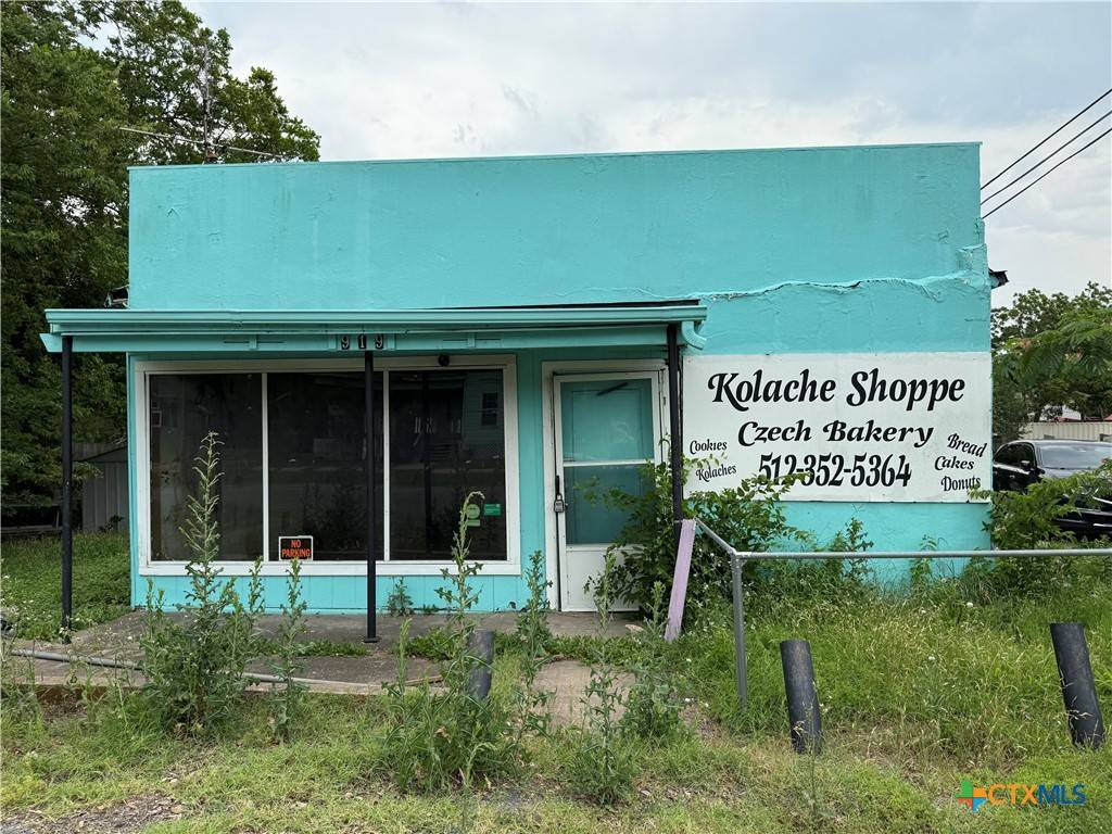 Taylor, TX 76574,919 W 4th ST