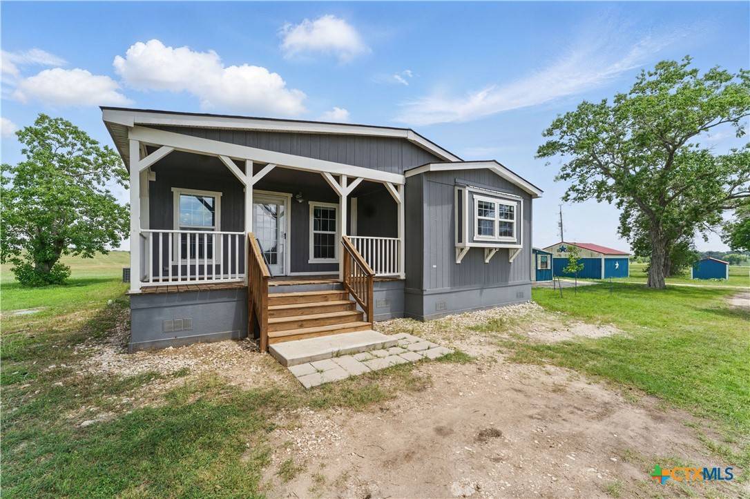 4801 State Highway 95, Shiner, TX 77984