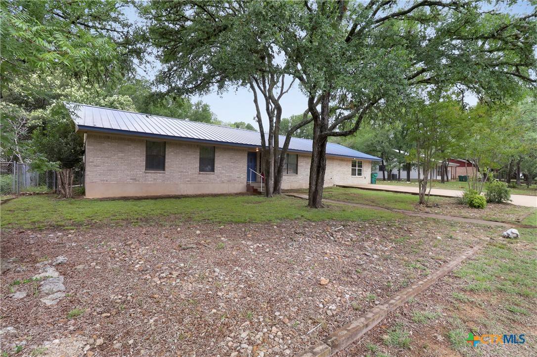 Blanco, TX 78606,1313 Oakridge DR