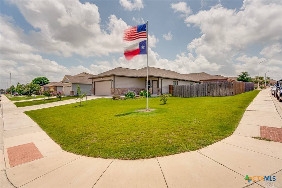 171 Laurel Grace LN, New Braunfels, TX 78130