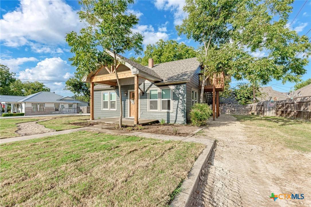 108 S Porter ST, Lampasas, TX 76550