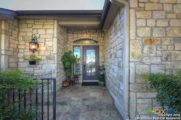 New Braunfels, TX 78132,129 Iron Horse ST