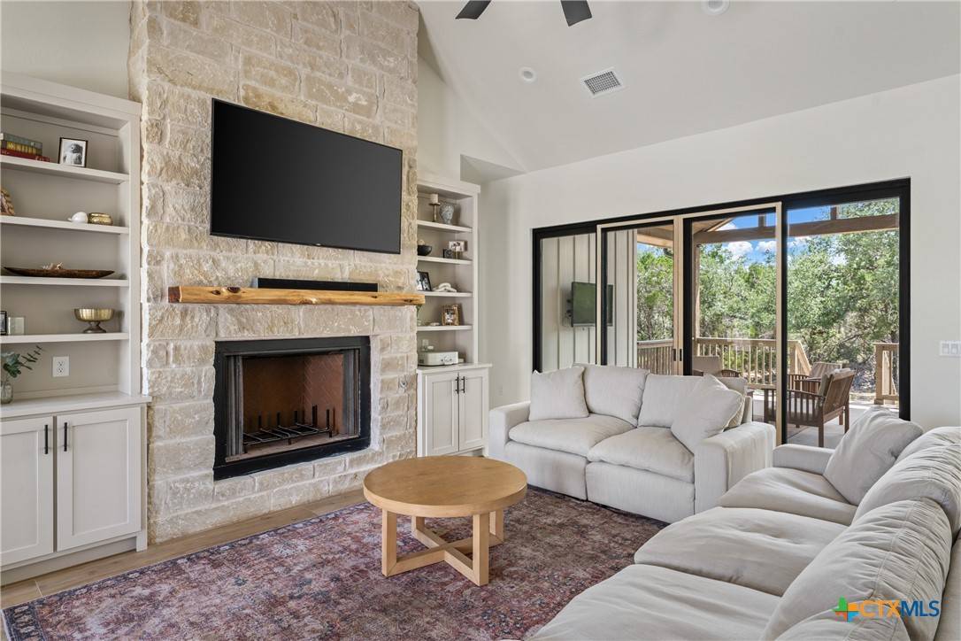 Fischer, TX 78623,1129 Madrone RD
