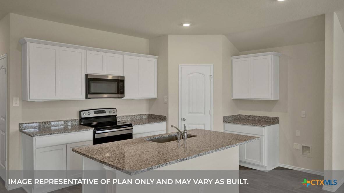 Seguin, TX 78155,1009 Alma
