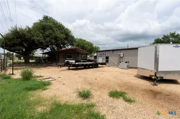 Bartlett, TX 76511,308 S Dalton ST