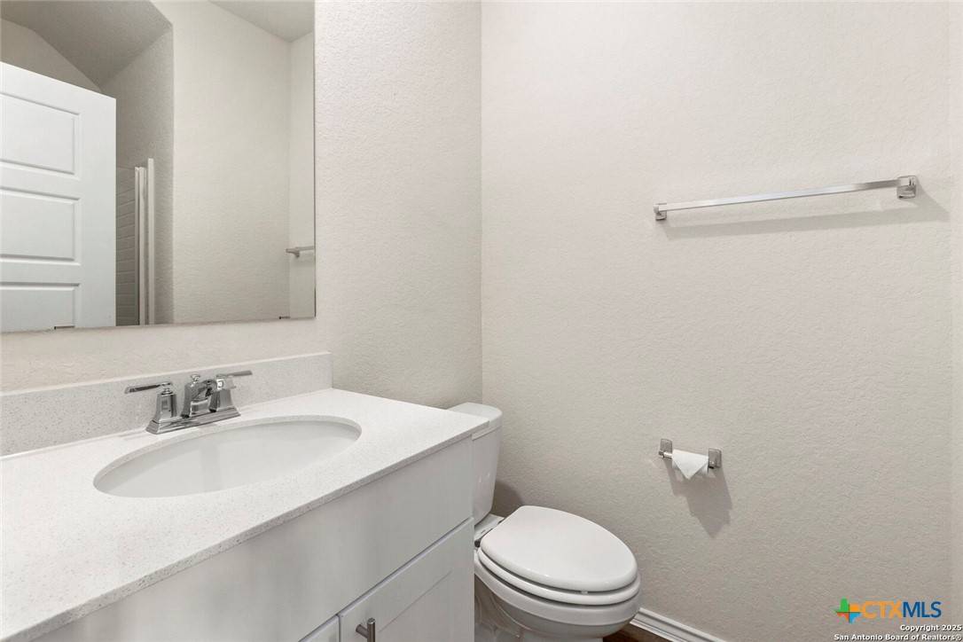 Seguin, TX 78155,162 Hazy Glade DR