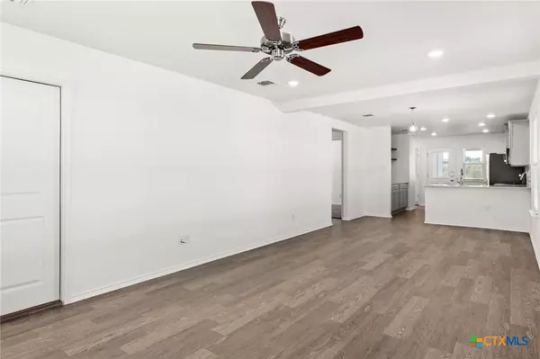 Copperas Cove, TX 76522,325 Monty AVE