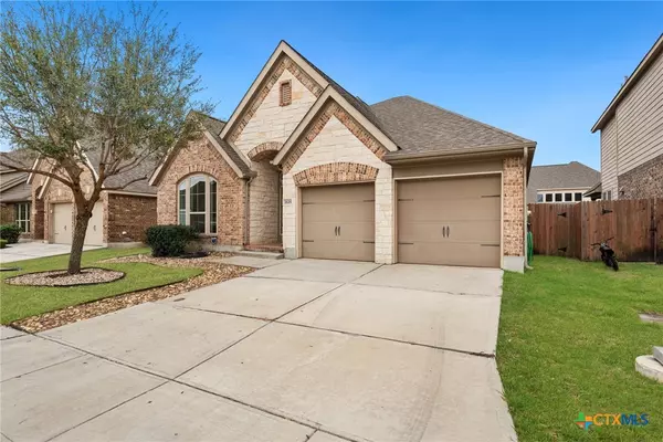 2125 Pioneer PASS, Seguin, TX 78155