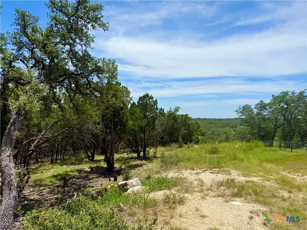 New Braunfels, TX 78132,5663 Basilone RDG
