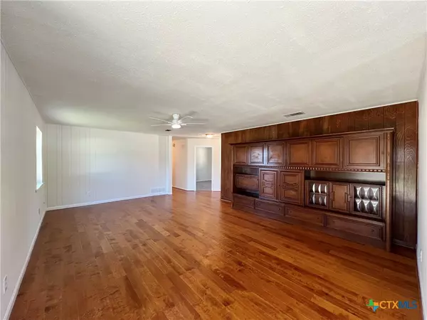 Copperas Cove, TX 76522,2002 Patricia ST