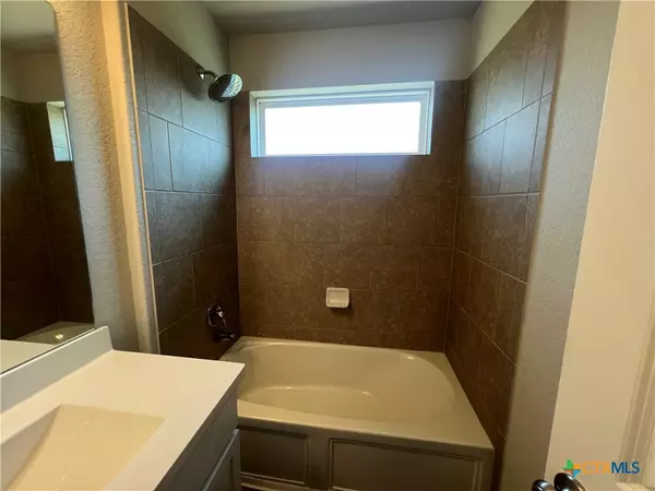 New Braunfels, TX 78130,2410 Moselle LN