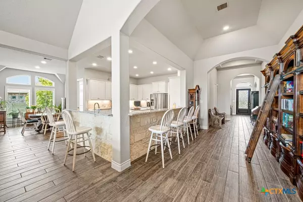 New Braunfels, TX 78132,618 Coral Berry