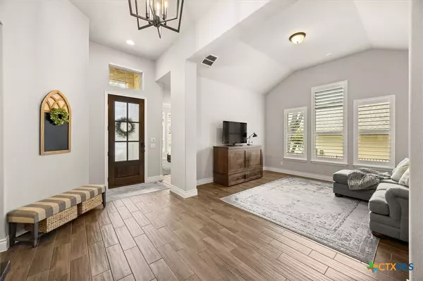 Boerne, TX 78006,158 Cool Rock