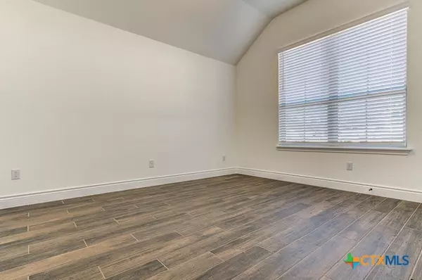 New Braunfels, TX 78132,593 Vale CT