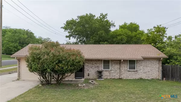 2004 Veterans AVE, Copperas Cove, TX 76522