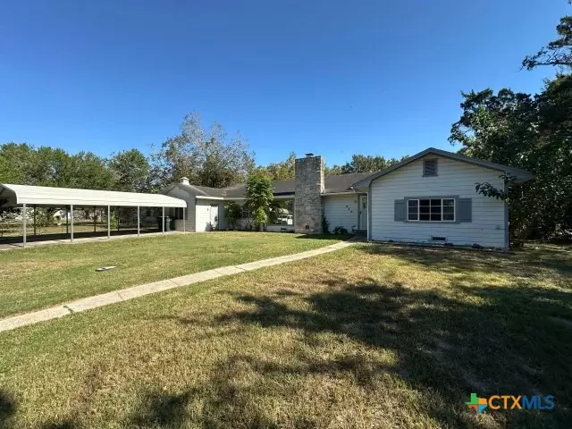 Edna, TX 77957,612 S East ST