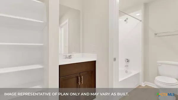 Lockhart, TX 78644,452 ELKINS PRAIRIE DR