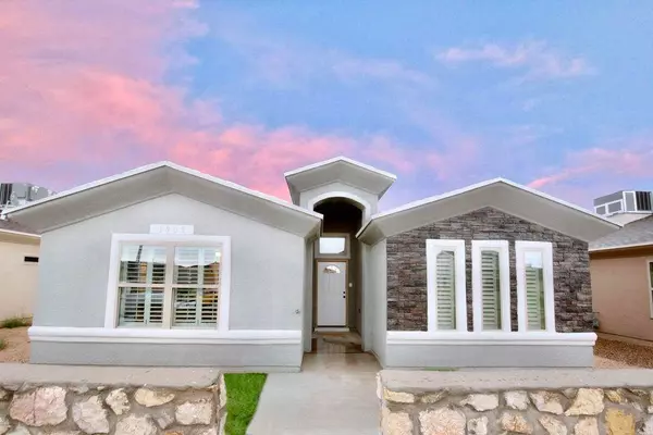 2829 Maria Casas ST, El Paso, TX 79938