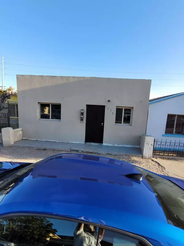 5636 ROSA AVE, El Paso, TX 79905