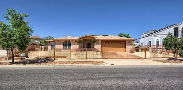 Horizon City, TX 79928,13473 EMERALD CREEK DR