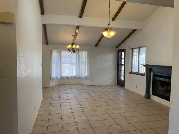 El Paso, TX 79924,4864 MAUREEN CIR