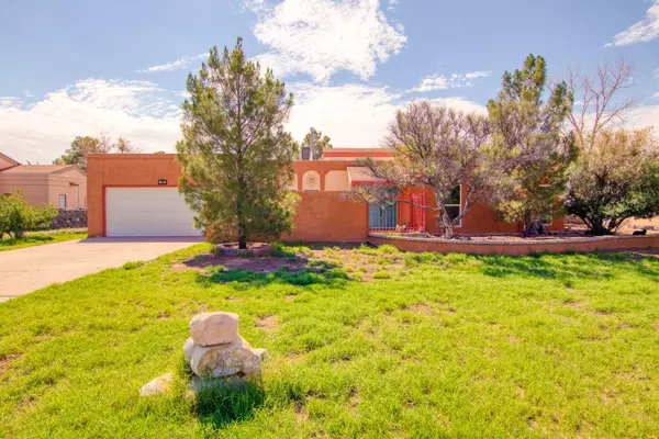 5430 SOLEDAD LN, El Paso, TX 79932