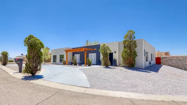 321 BARBAREE DR, El Paso, TX 79912