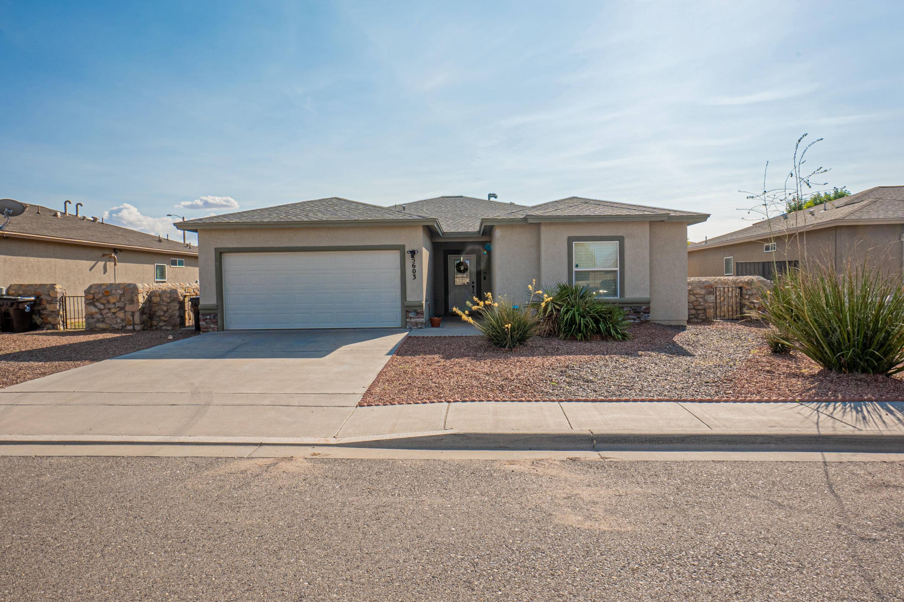 5603 wales DR, Santa Teresa, NM 88008