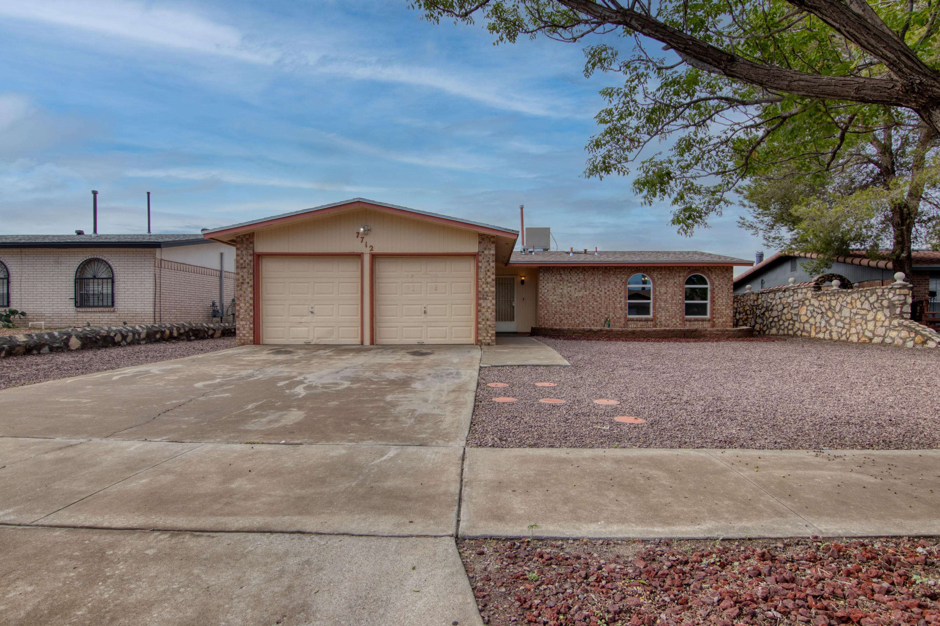 7712 TOLTEC DR, El Paso, TX 79912