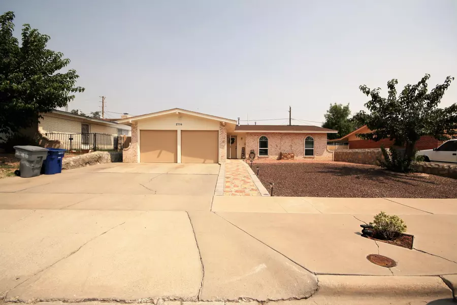 2716 Fierro DR, El Paso, TX 79935