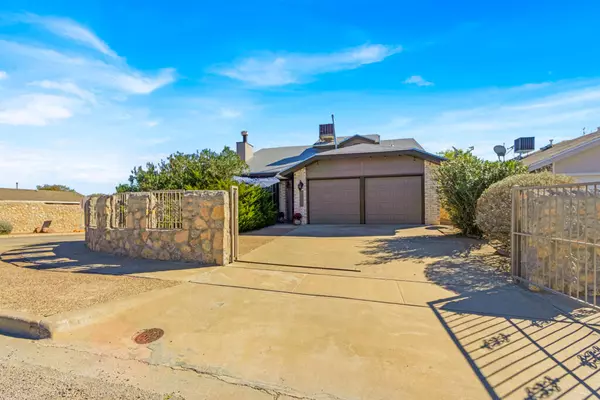 11164 LOMA ESCONDIDA DR, El Paso, TX 79934