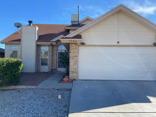 5740 Hank Aaron DR, El Paso, TX 79934