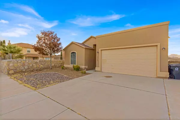 El Paso, TX 79934,7120 Falling Leaf CIR
