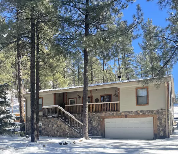 302 WHITE MOUNTAIN MEADOWS DR, Ruidoso, NM