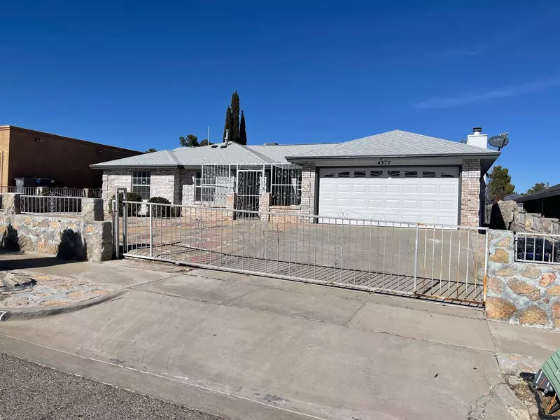 4337 LOMA ALEGRE DR, El Paso, TX 79934