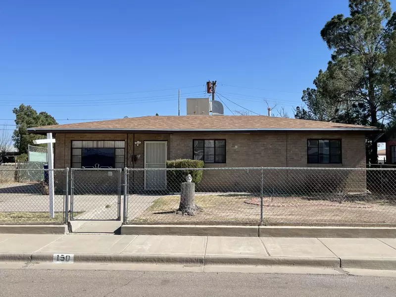 150 PAPAYA ST, El Paso, TX 79915