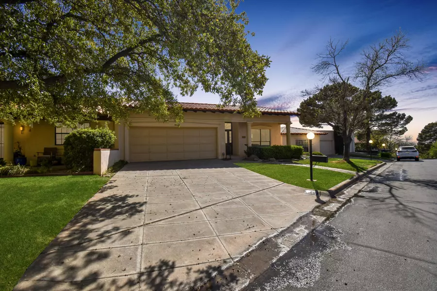 6144 Los Felinos CIR, El Paso, TX 79912