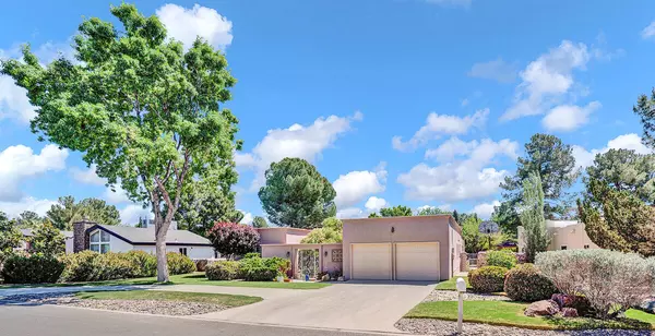 El Paso, TX 79922,4945 VISTA GRANDE CIR