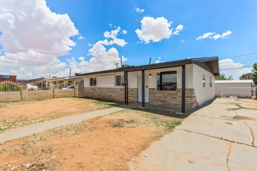 5316 SAXON DR, El Paso, TX 79924