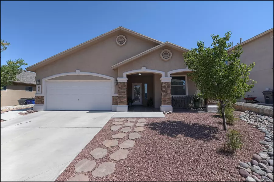 7283 Camino del Sol DR, El Paso, TX 79911