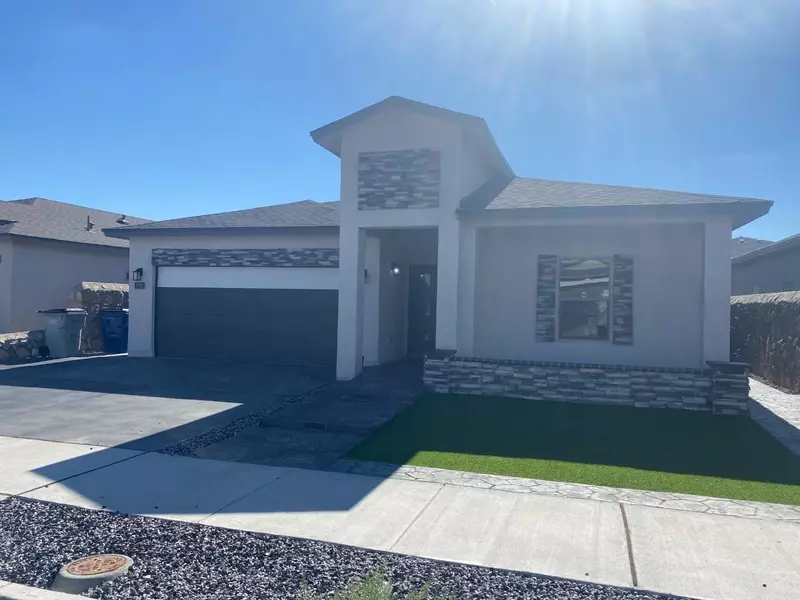 6761 La Puesta DR, El Paso, TX 79932