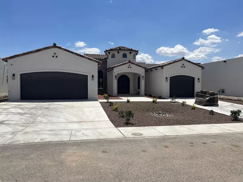 320 RIO PINSAQUI CT, El Paso, TX 79932