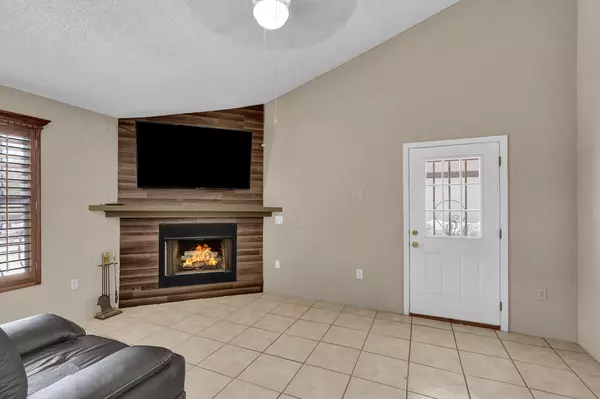 El Paso, TX 79938,19316 Cleto Rodriguez AVE