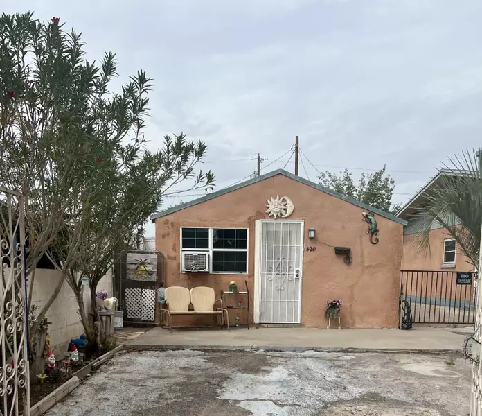 420 CARMELITA CIR, El Paso, TX 79907