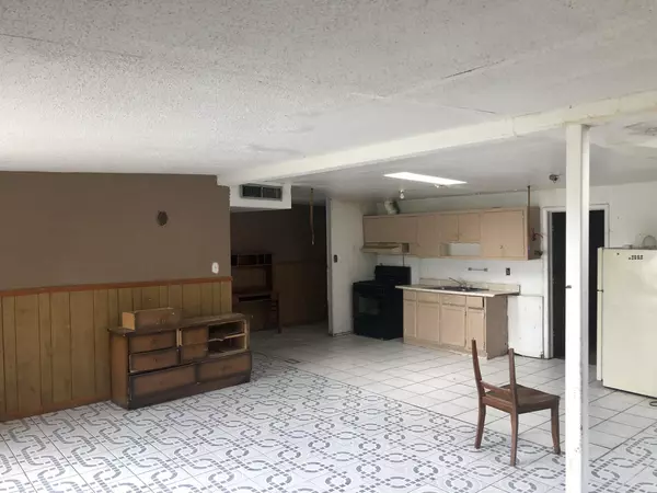 El Paso, TX 79904,5217 PIKES PEAK DR