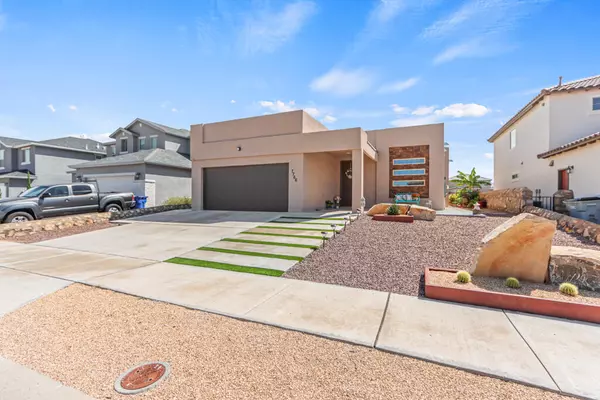 El Paso, TX 79911,7766 Enchanted Ridge DR