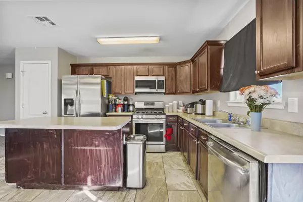 El Paso, TX 79938,2404 ESCAPE POINT ST