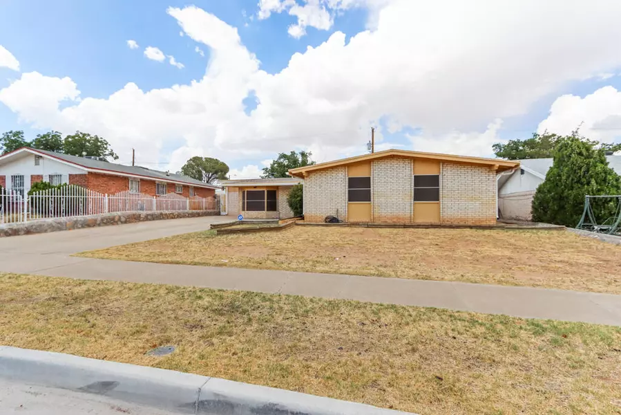 4753 Rolling Stone AVE, El Paso, TX 79924