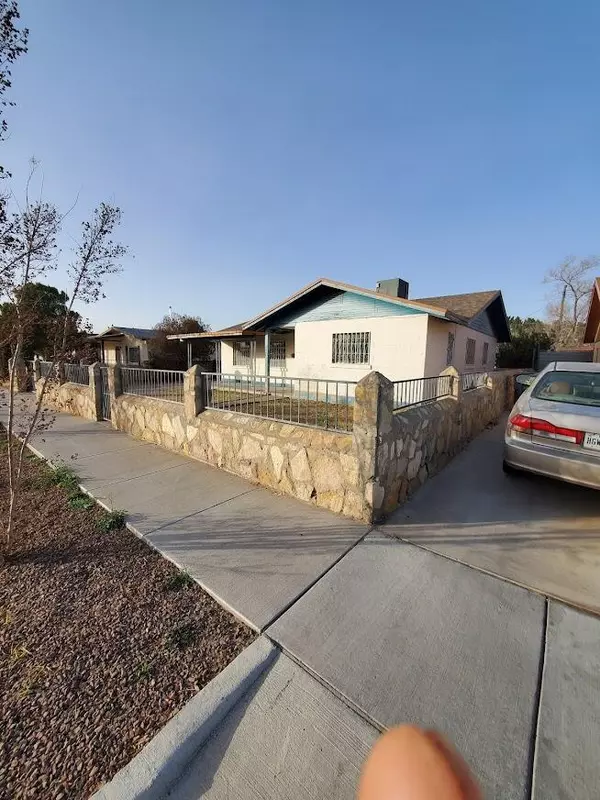 El Paso, TX 79907,8117 Valley View DR