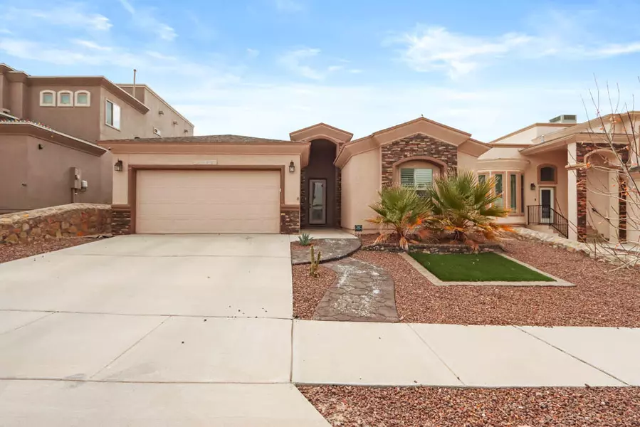 7844 Enchanted View DR, El Paso, TX 79911